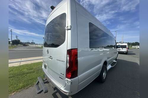 2021 Midwest Automotive Design LUXE CRUISER 170EXT 3500HT SINGLE in concord NC