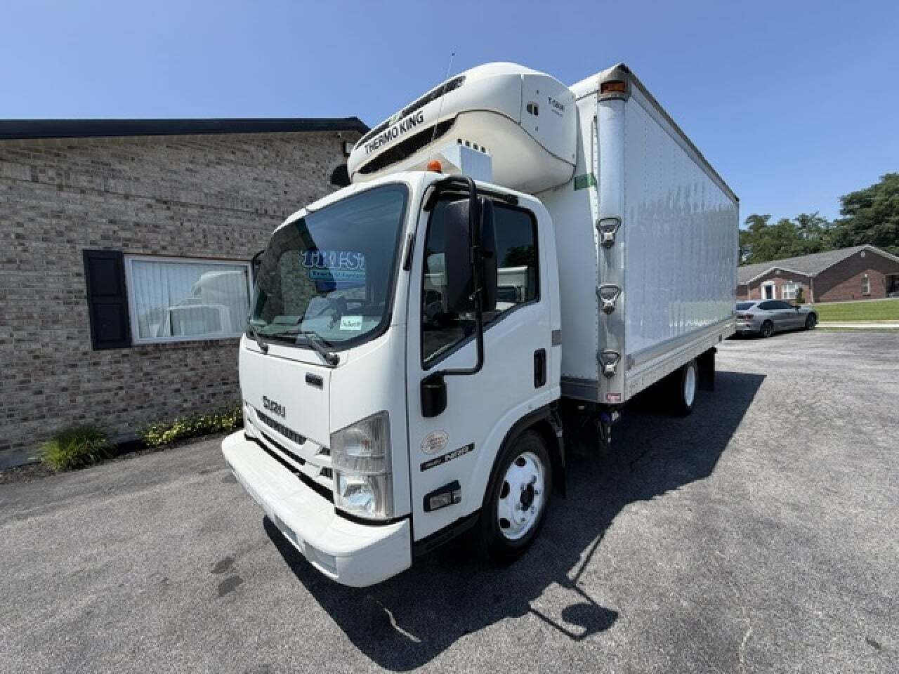 2020 ISUZU NRR in New Castle, DE