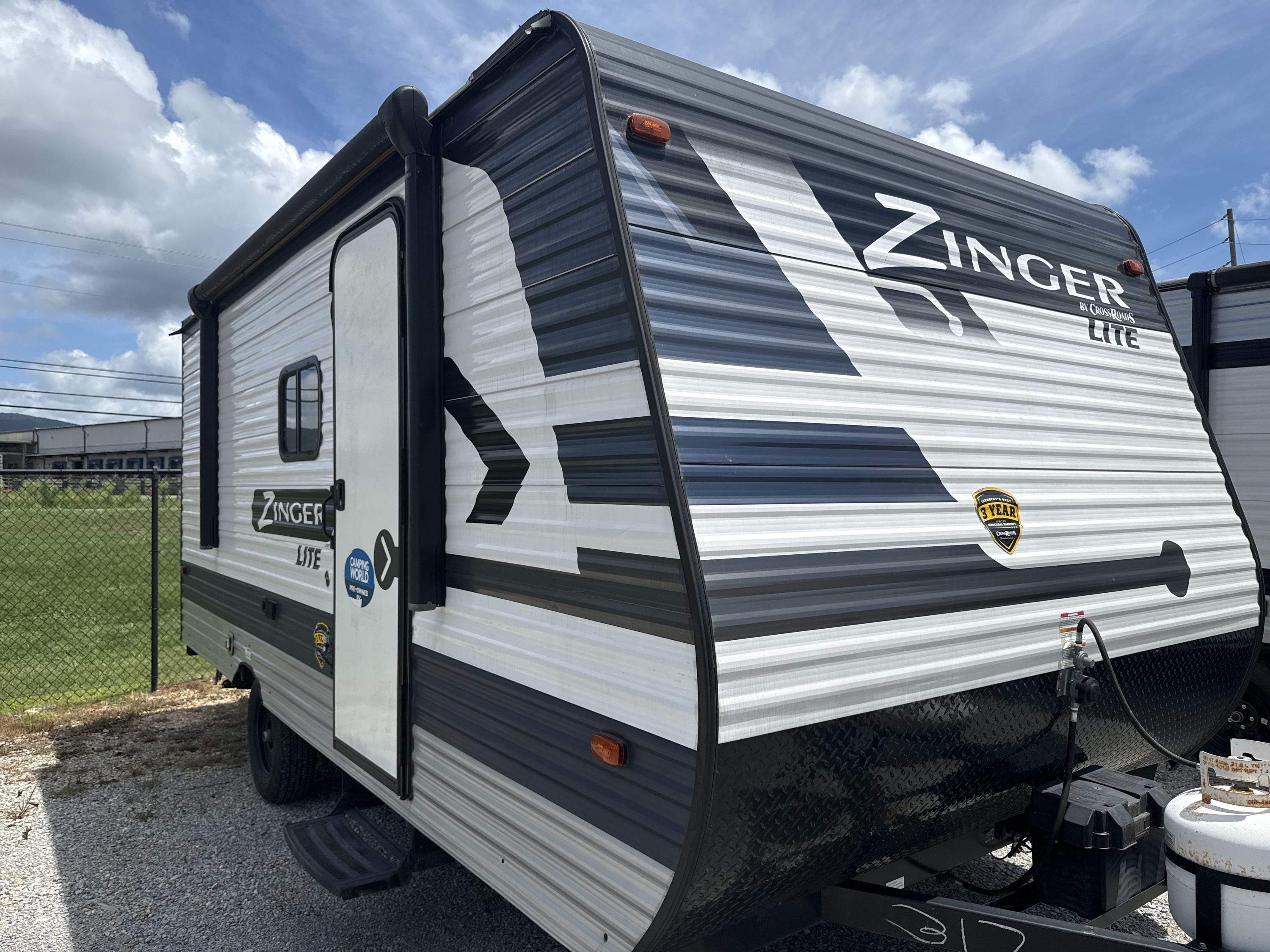 2021 Crossroads ZINGER 18BH ZR18BH in anniston AL