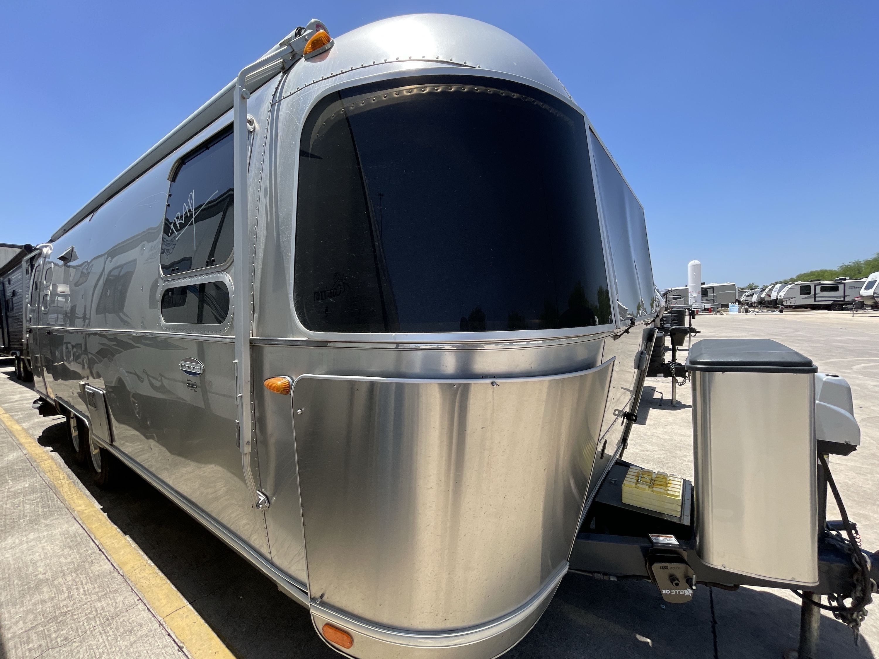 2016 Airstream INTERNATIONAL SERENITY 27FB RV