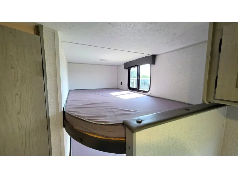 2024 Coachman Clipper 18BH