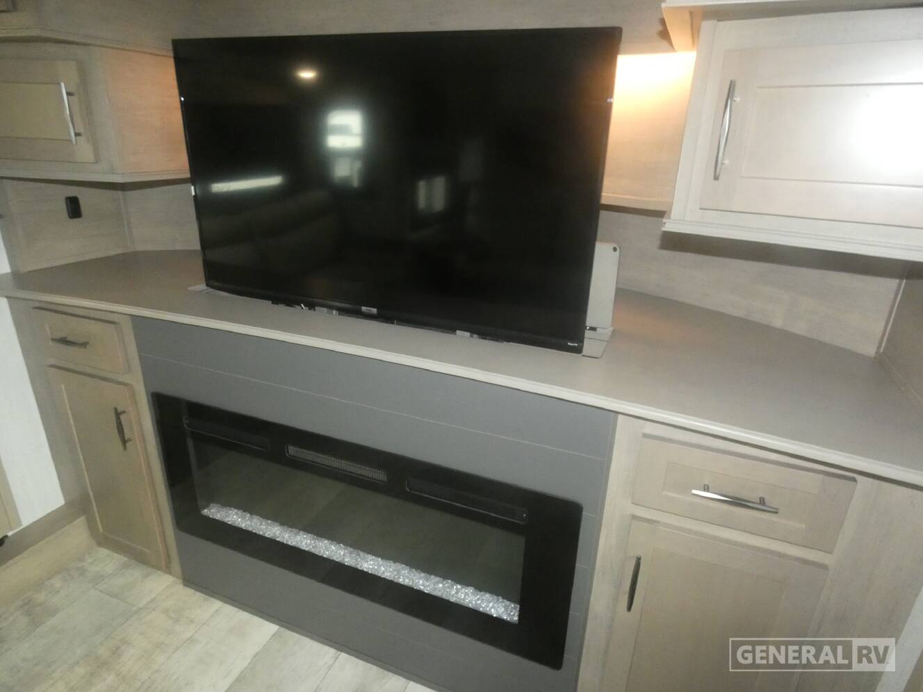 A photo of this 2023 Grand Design MOMENTUM 376THS