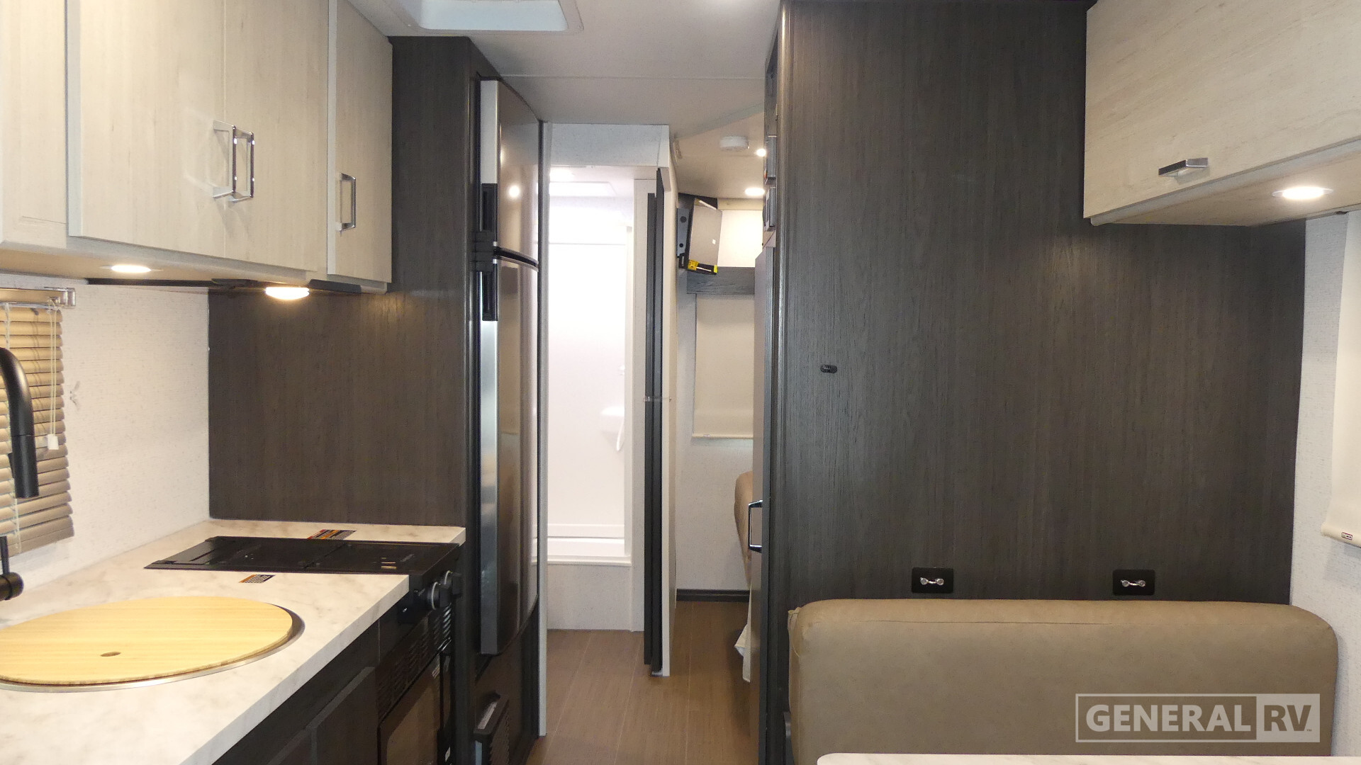 2027 Winnebago SUNFLYER 22RS in ashland VA