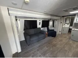 2023 FOREST RIVER VIBE 28BH