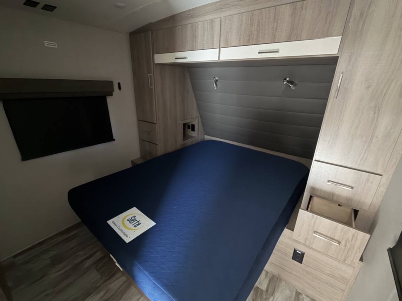 A photo of this 2022 Grand Design IMAGINE 2970RL