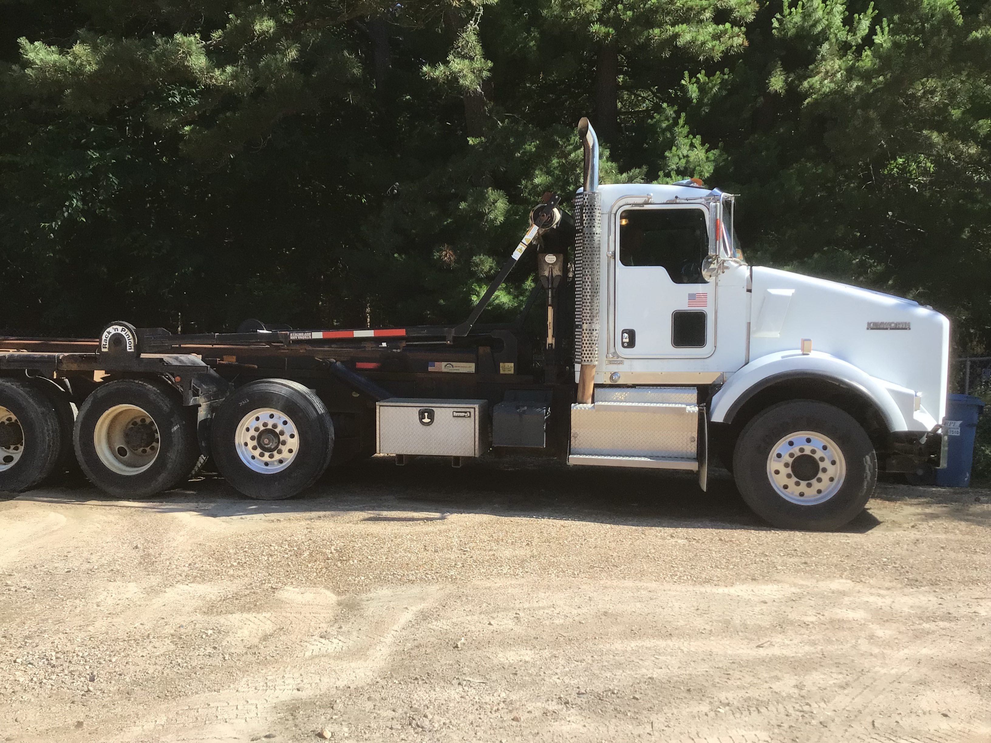 2016 KENWORTH T800 in Wood River Junction, RI