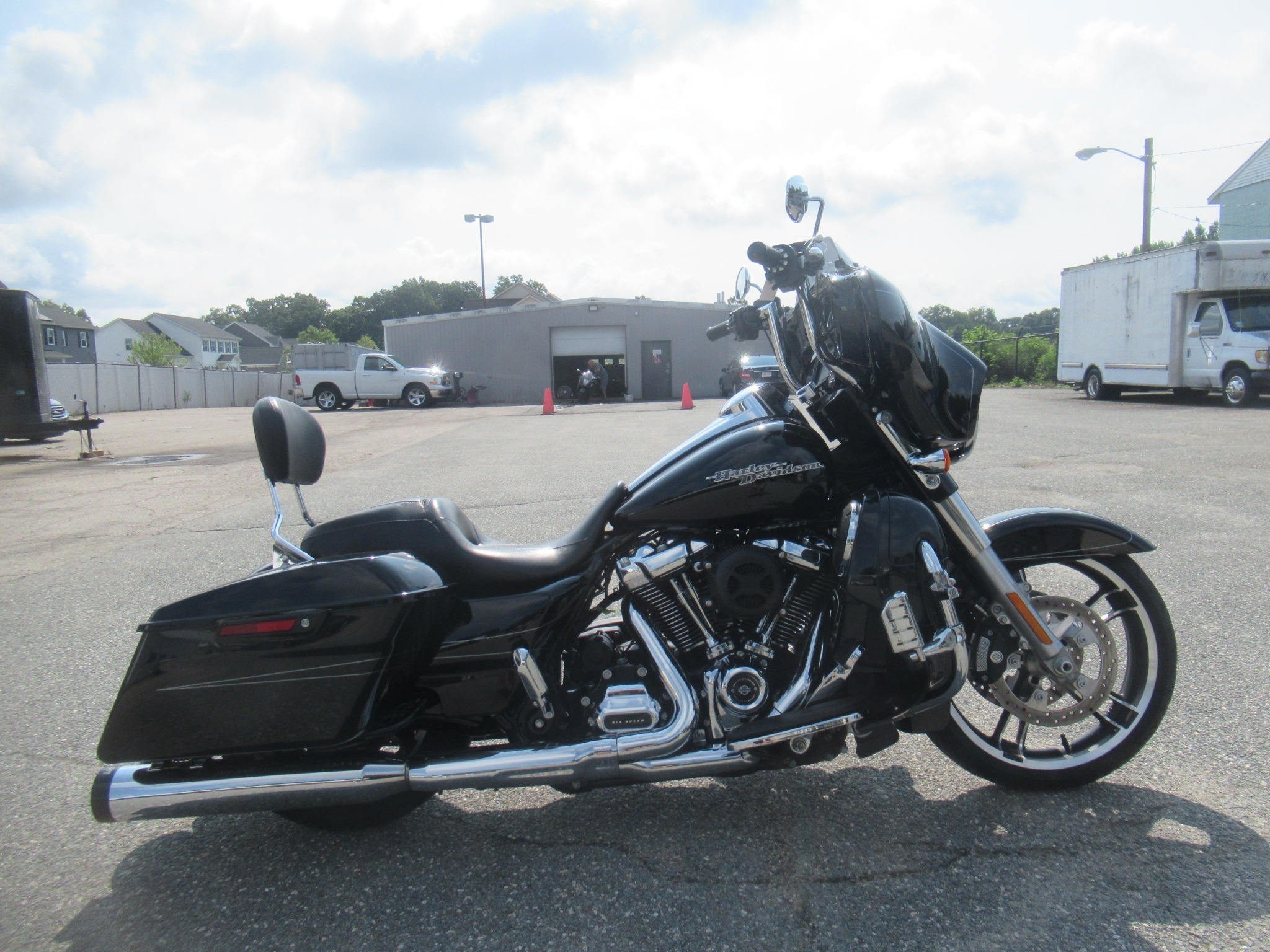2017 Harley-Davidson Street Glide® Special SPECIAL in Springfield, MA