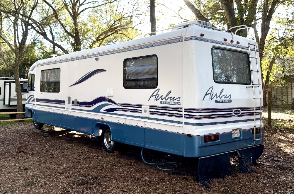 1995 Rexhall AERBUS 3400XL in willis TX