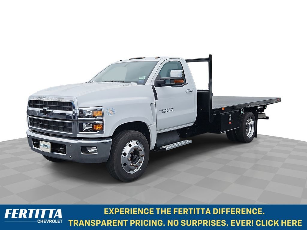 2024 CHEVROLET SILVERADO 5500HD WT in Houston, TX
