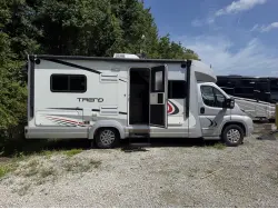 2017 WINNEBAGO TREND 23L