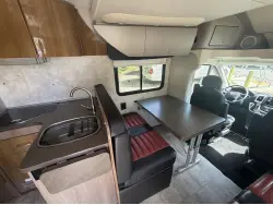 2017 WINNEBAGO TREND 23L