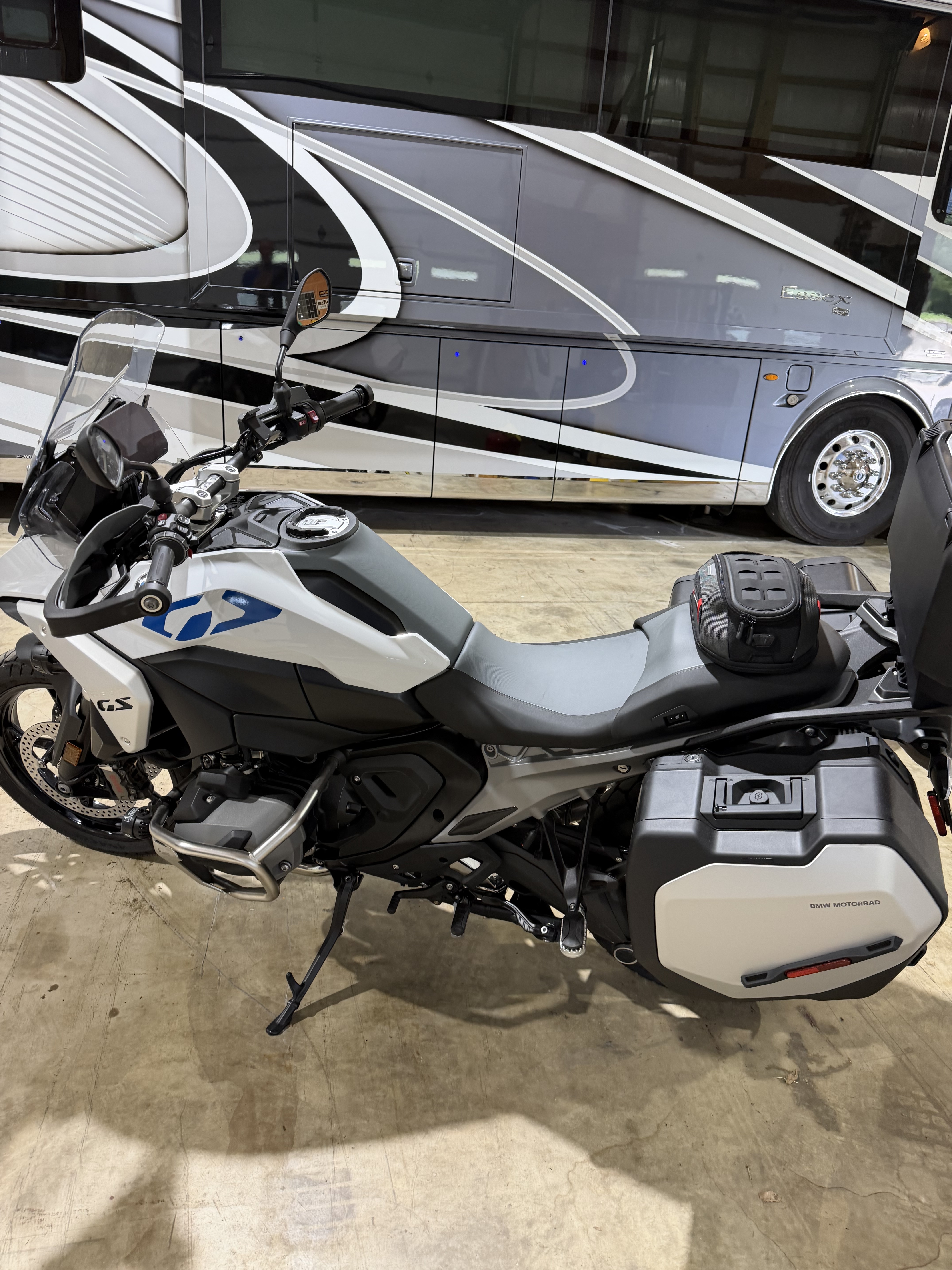 2024 BMW R 1300 GS ADVENTURE in blackwell MO
