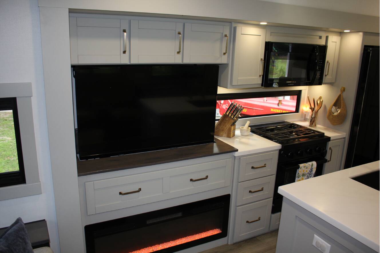 A photo of this 2025 Brinkley MODEL Z 3610