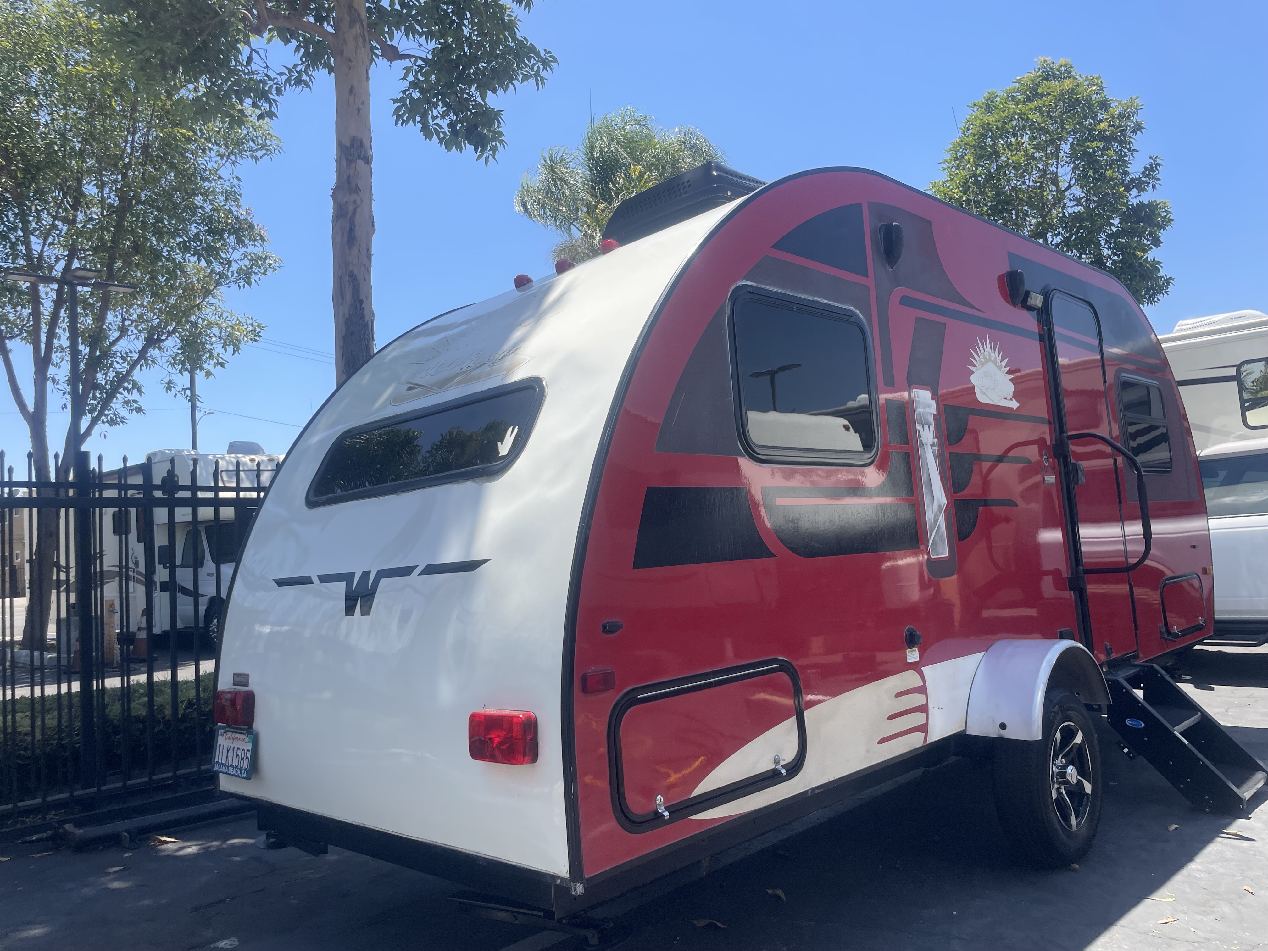 2016 Winnebago Minnie Drop WD1780 in la habra CA
