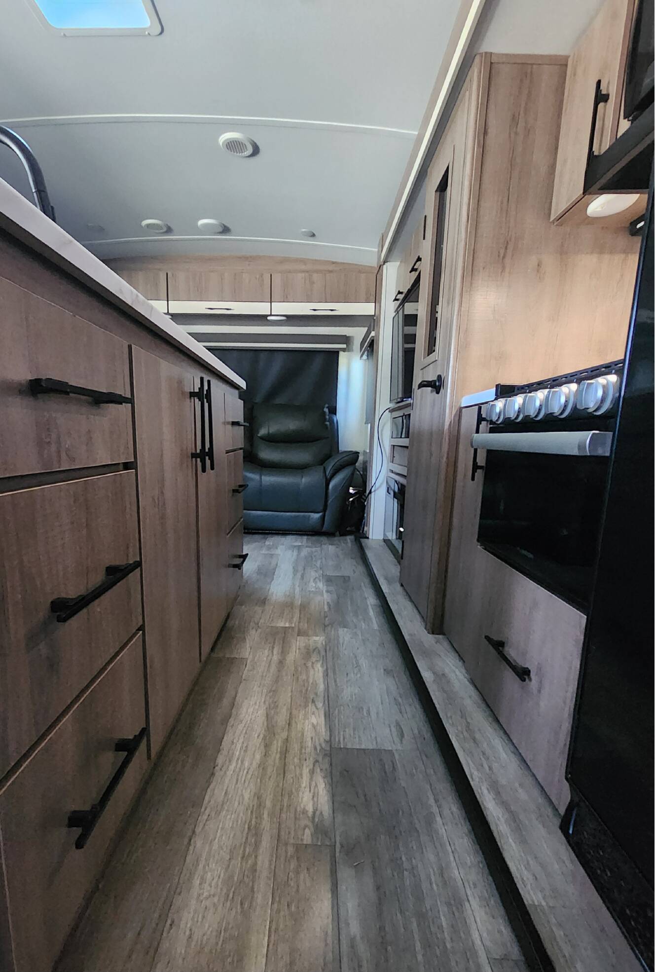 A photo of this 2023 Grand Design IMAGINE 2970RL