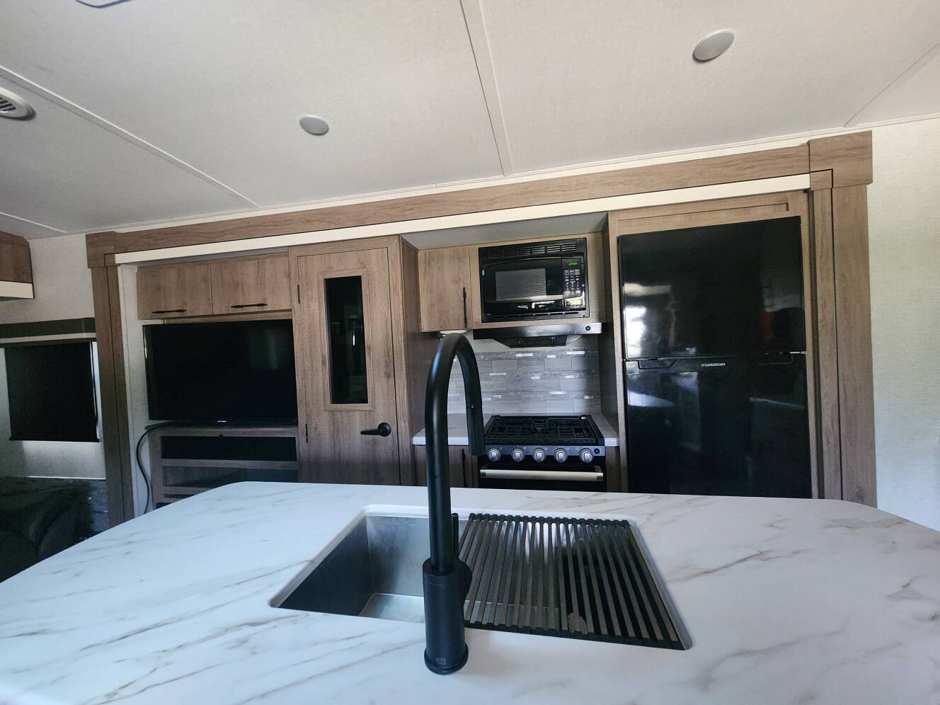 A photo of this 2023 Grand Design IMAGINE 2970RL