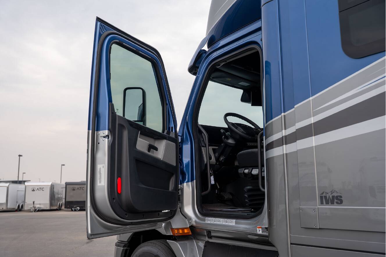 A photo of this 2027 Renegade EXPLORER 38EMB