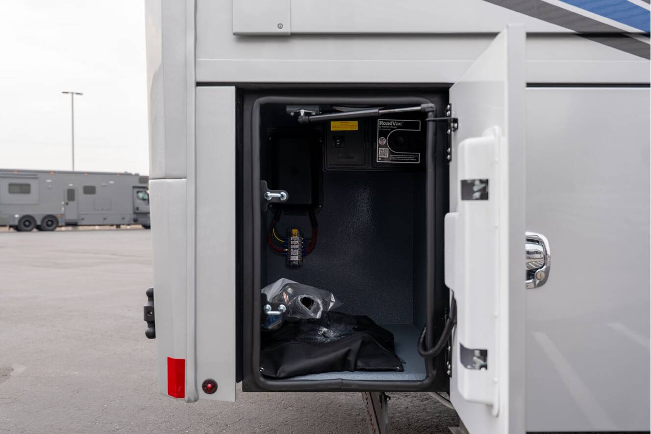 A photo of this 2027 Renegade EXPLORER 38EMB