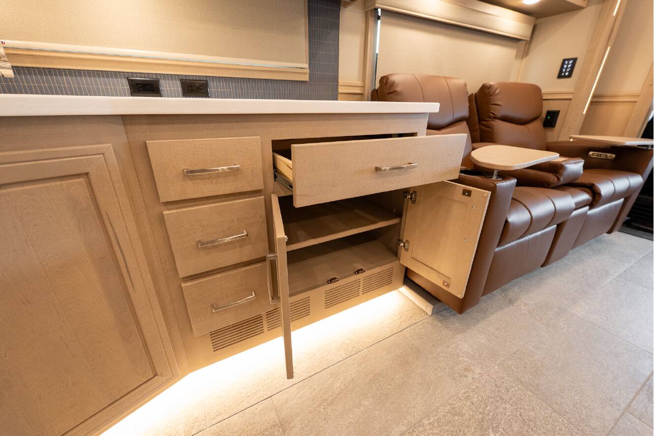 A photo of this 2027 Renegade EXPLORER 38EMB