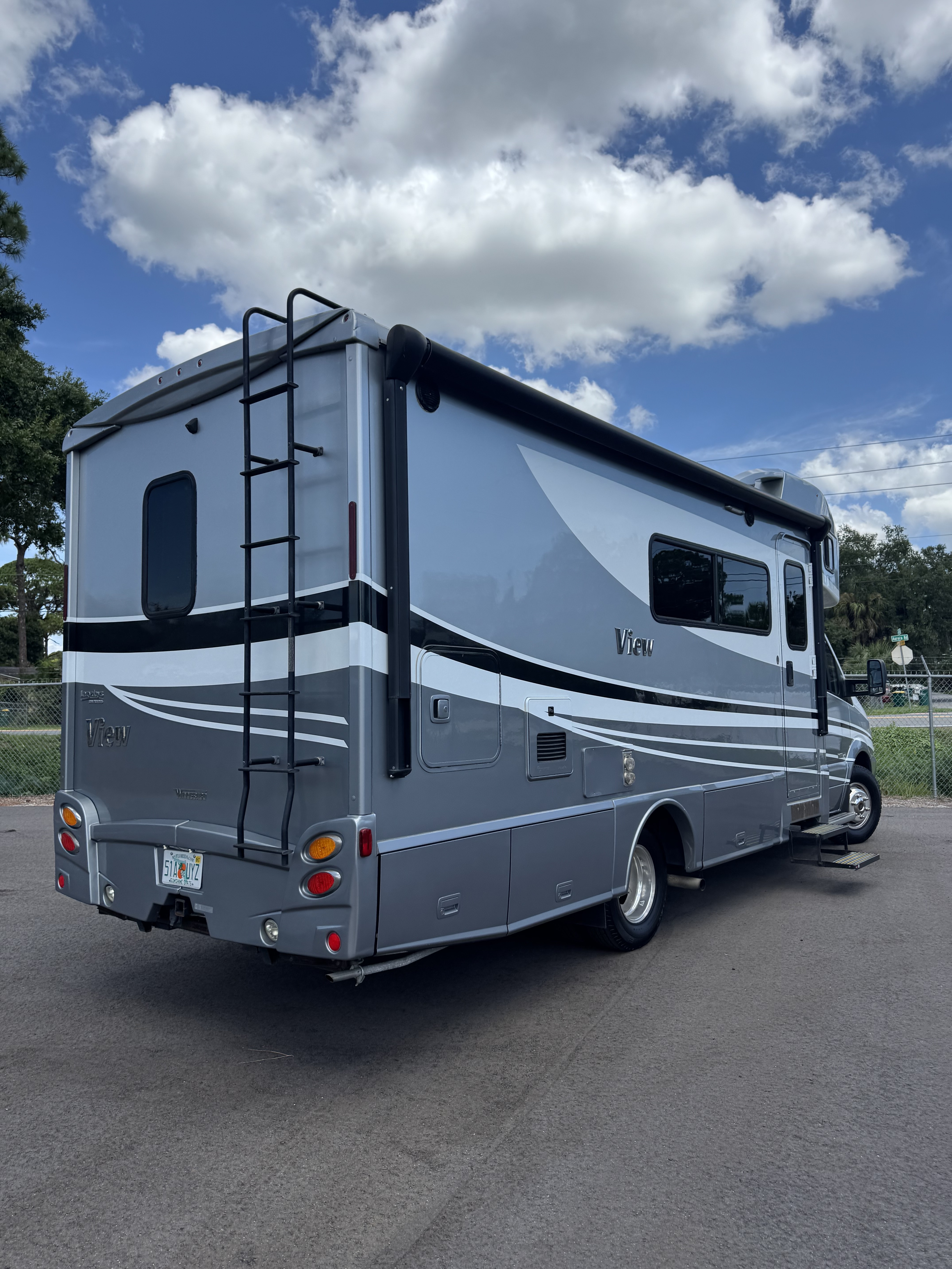 2018 Winnebago VIEW WM524D in melbourne FL