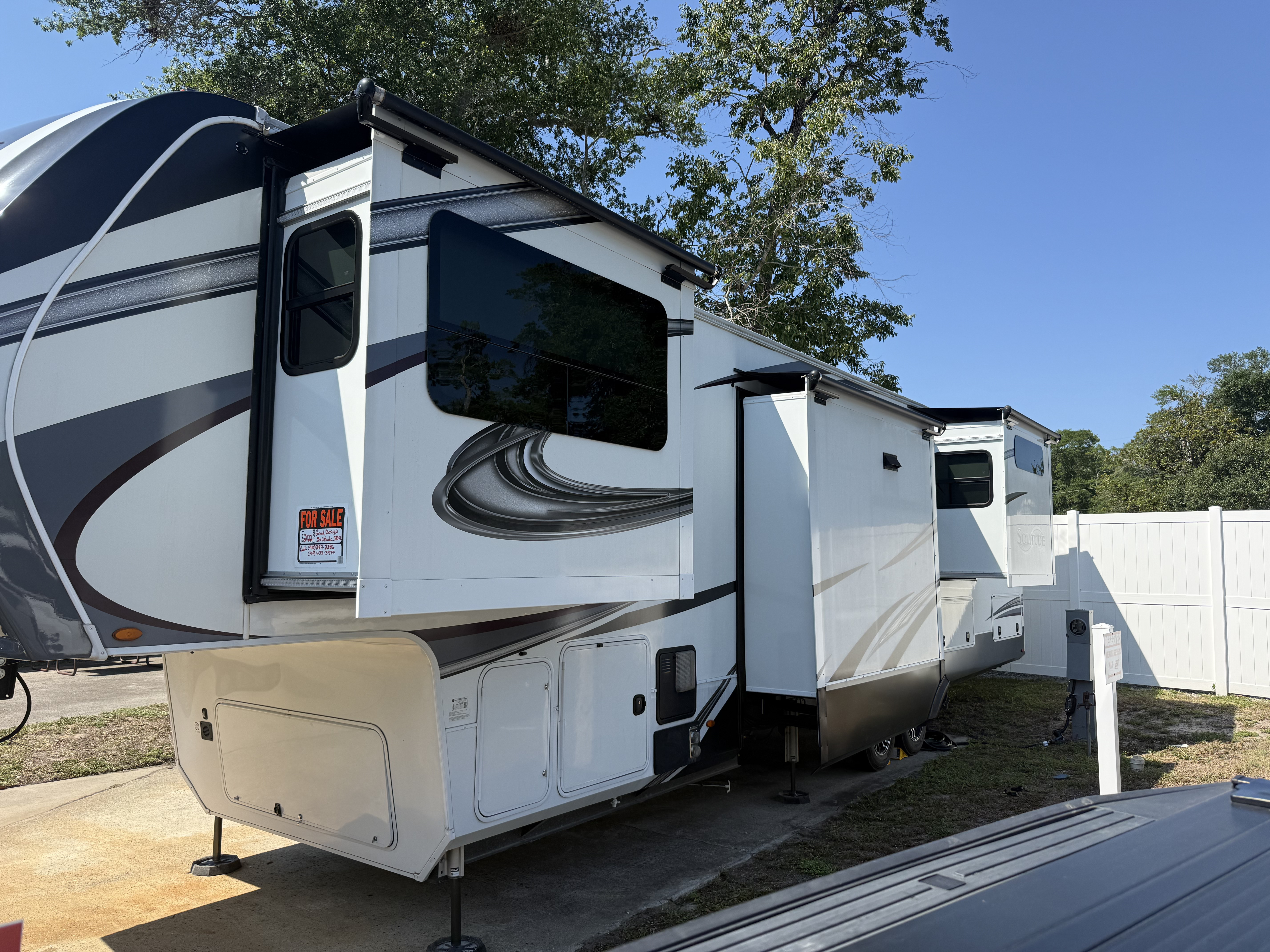 2022 Grand Design SOLITUDE 380FL R in fayetteville NC