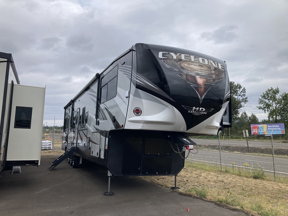 2020 Heartland Cyclone CY 4007 in tualatin OR