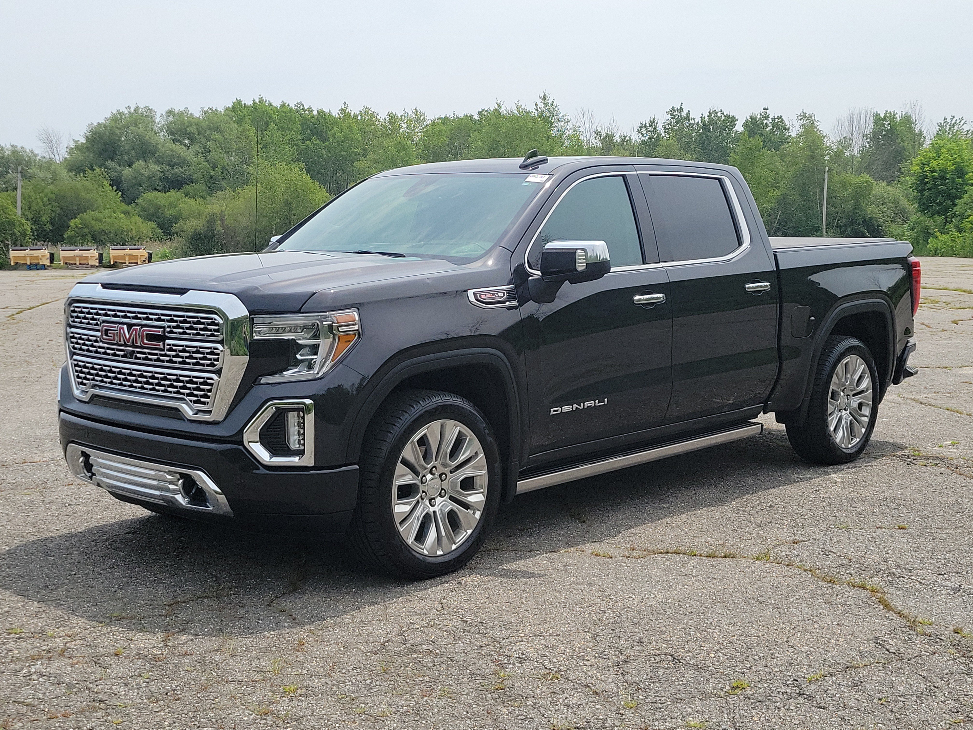 2020 GMC SIERRA in Westbrook, ME