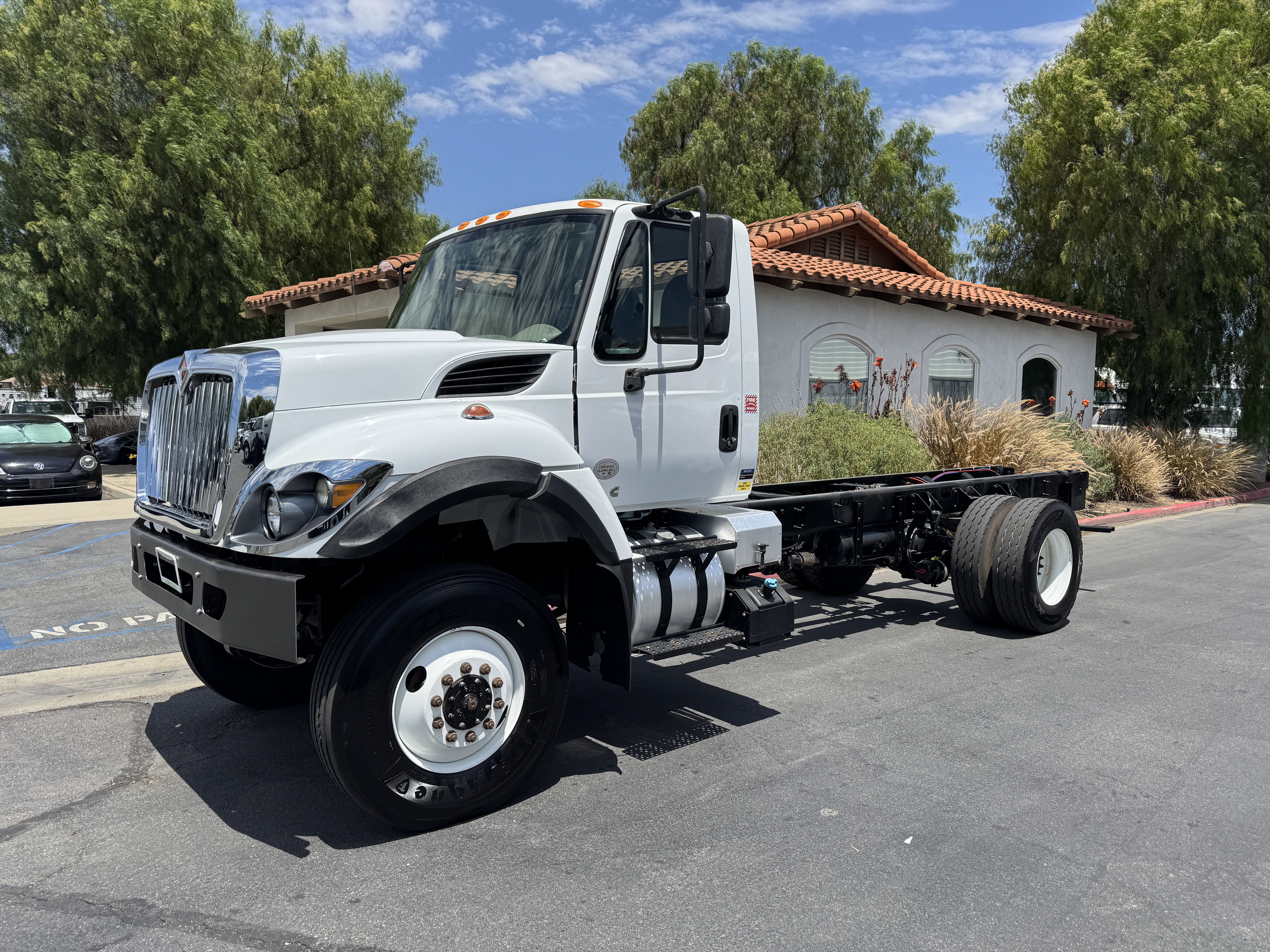 2019 INTERNATIONAL 7300 in Norco, CA
