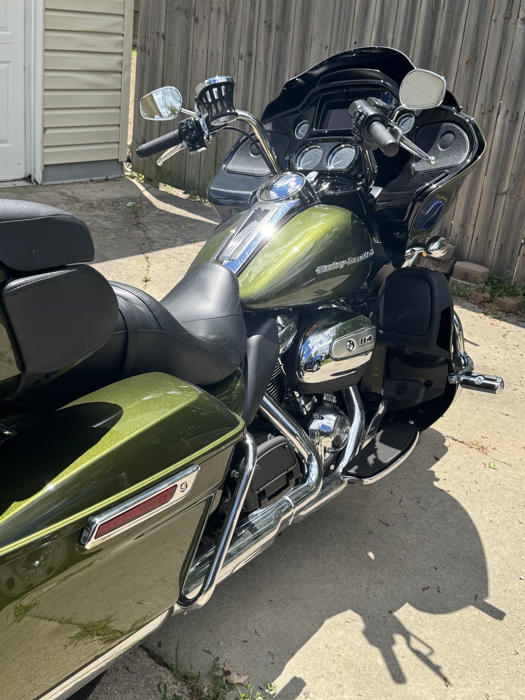 2022 Harley-Davidson ROAD GLIDE CVO LIMITED CVO LIMITED in Wyandotte, MI