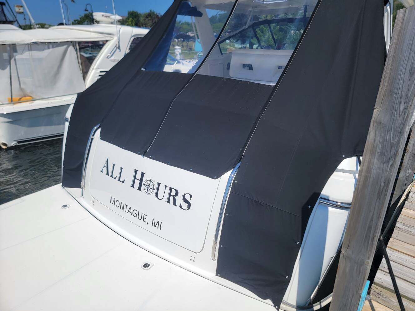 A photo of this 2001 Tiara Yachts 4000 EXPRESS