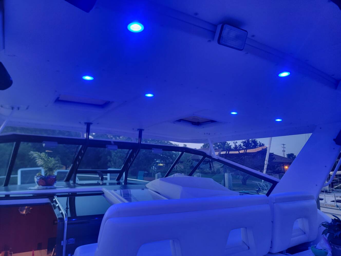 A photo of this 2001 Tiara Yachts 4000 EXPRESS