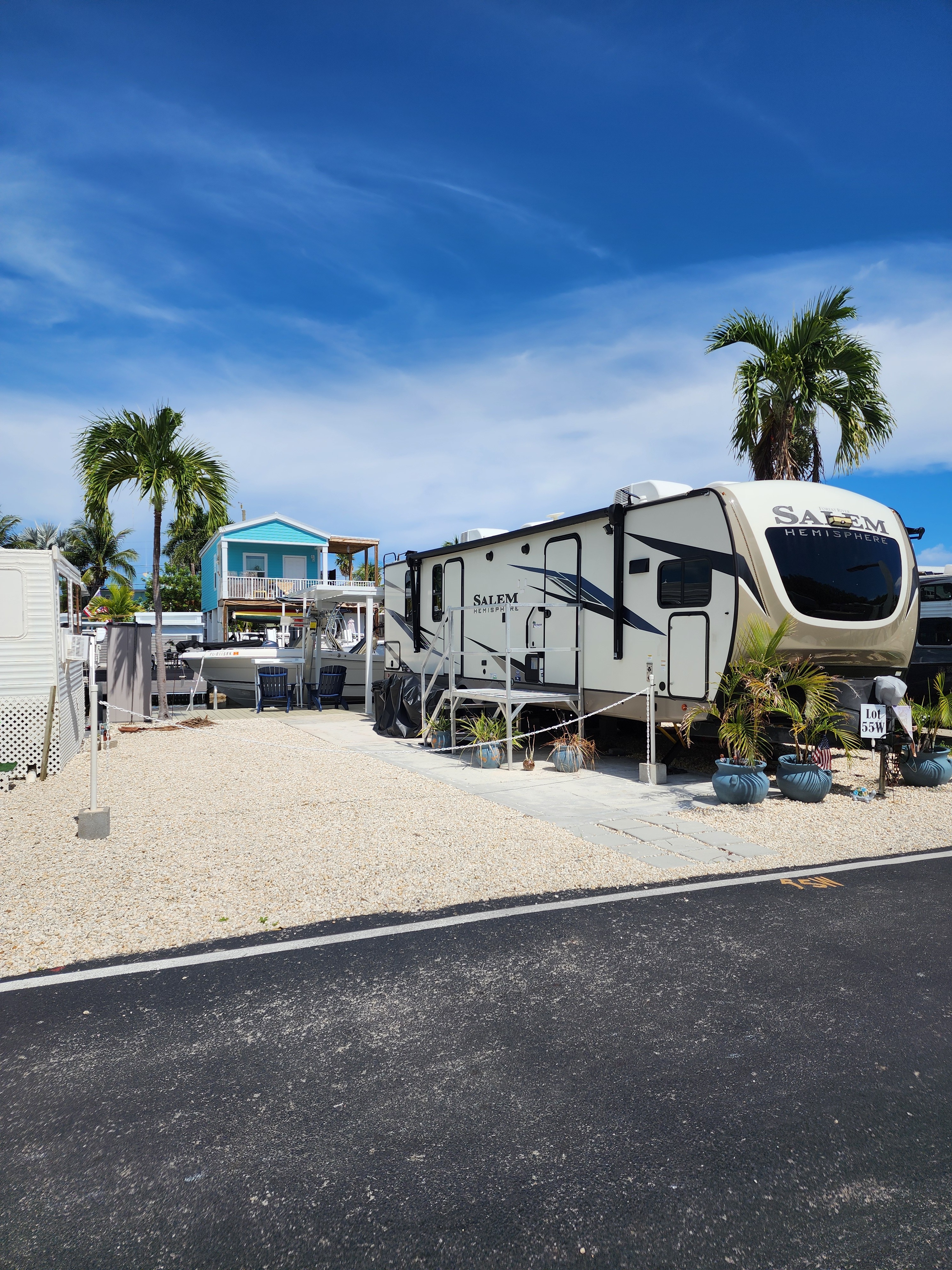 2022 Forest River SALEM HEMISPHERE 270FKS RV