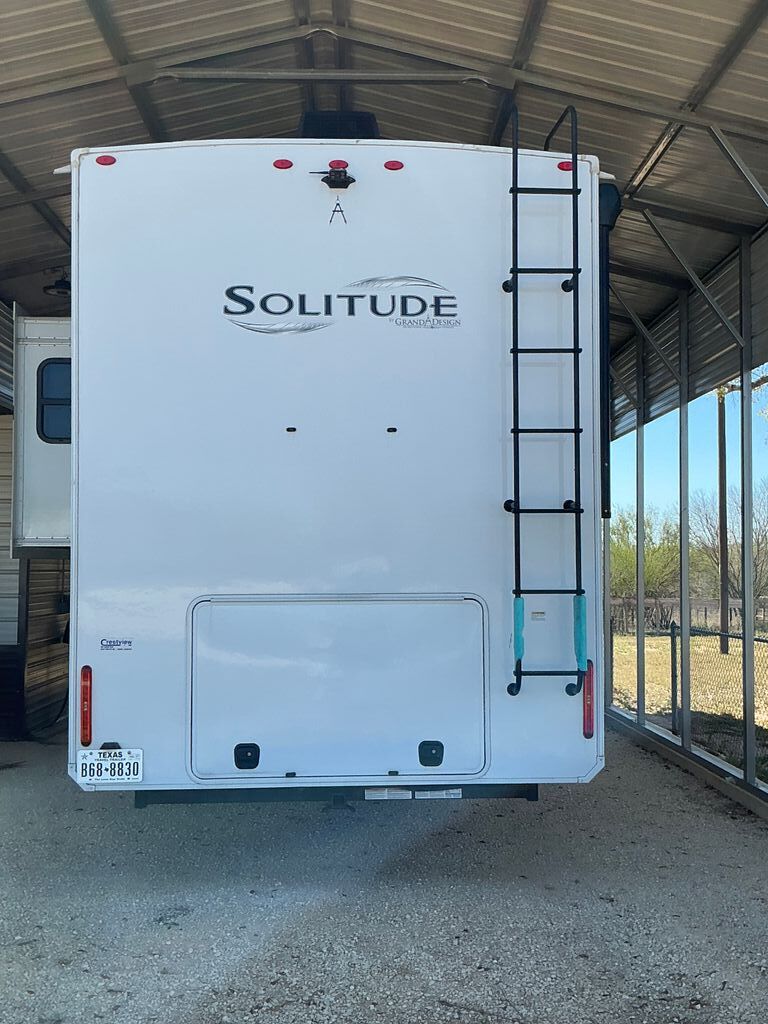 2024 Grand Design Solitude 380FL in floresville TX