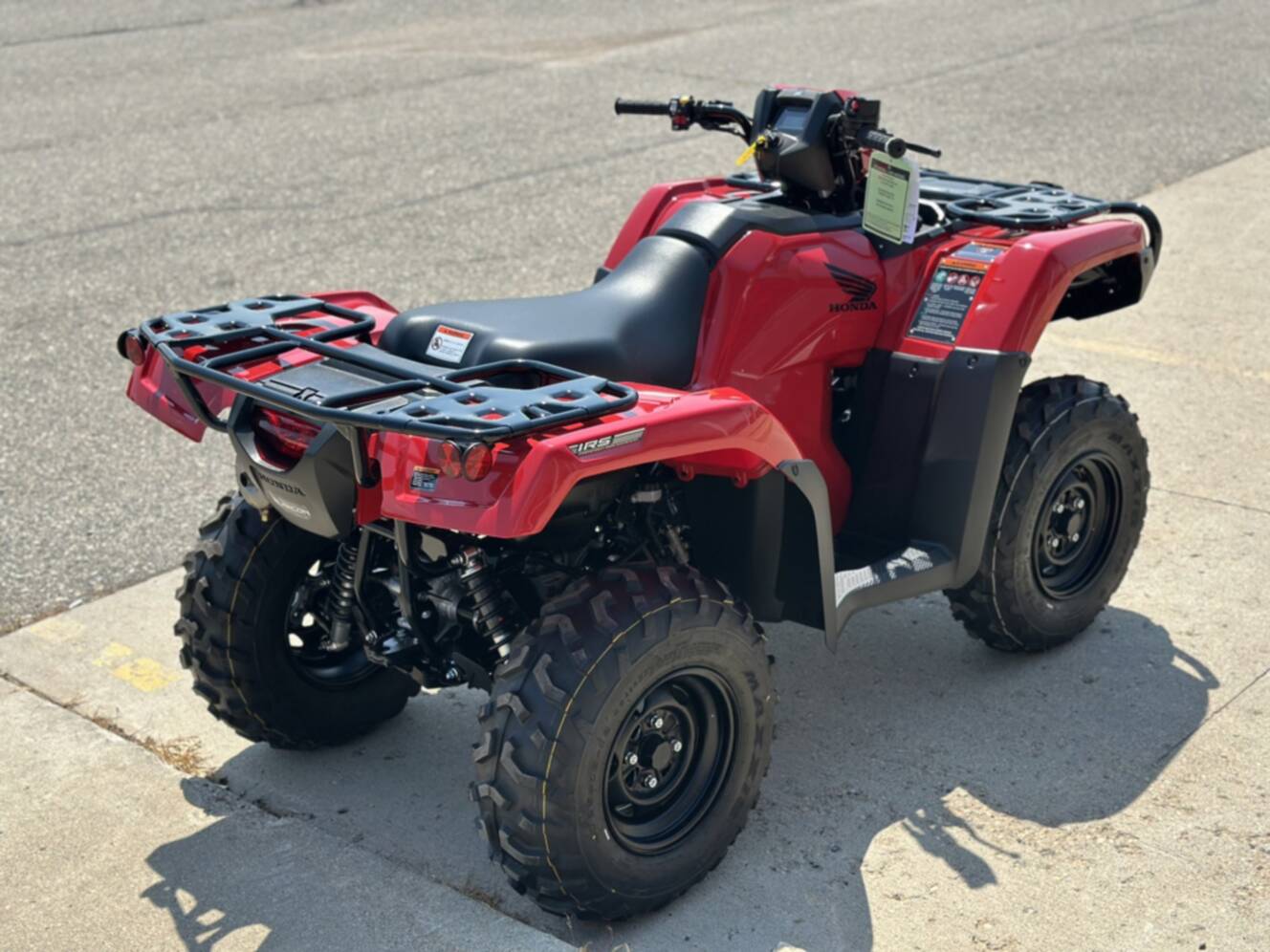 A photo of this 2027 Honda FourTrax Foreman Rubicon 4x4 EPS IRS 4x4 EPS
