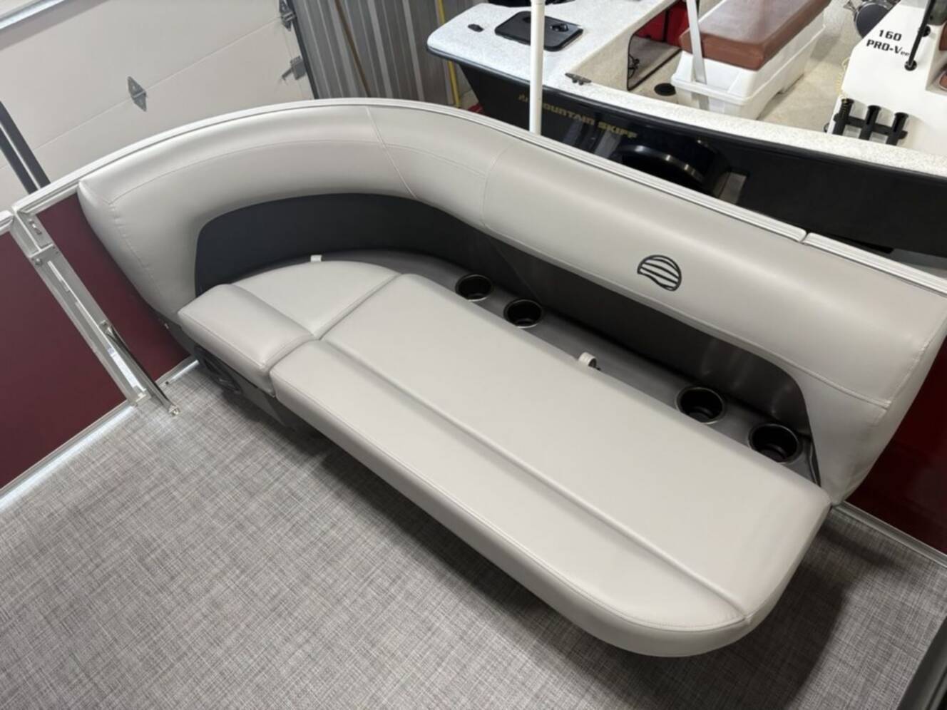 A photo of this 2026 Sun Tracker Party Barge® 16 DLX