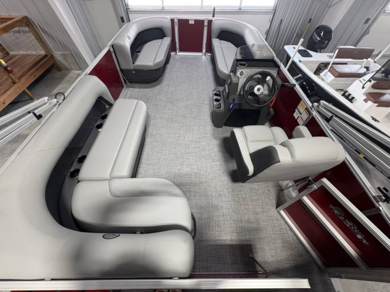 A photo of this 2026 Sun Tracker Party Barge® 16 DLX