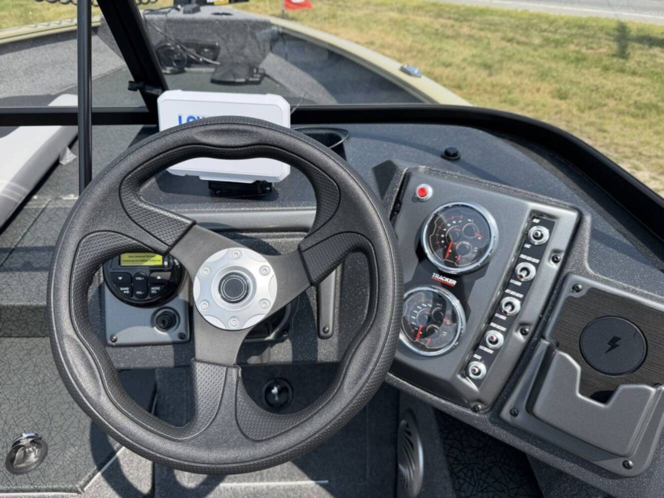 A photo of this 2027 Tracker® Boats PG V175 CB