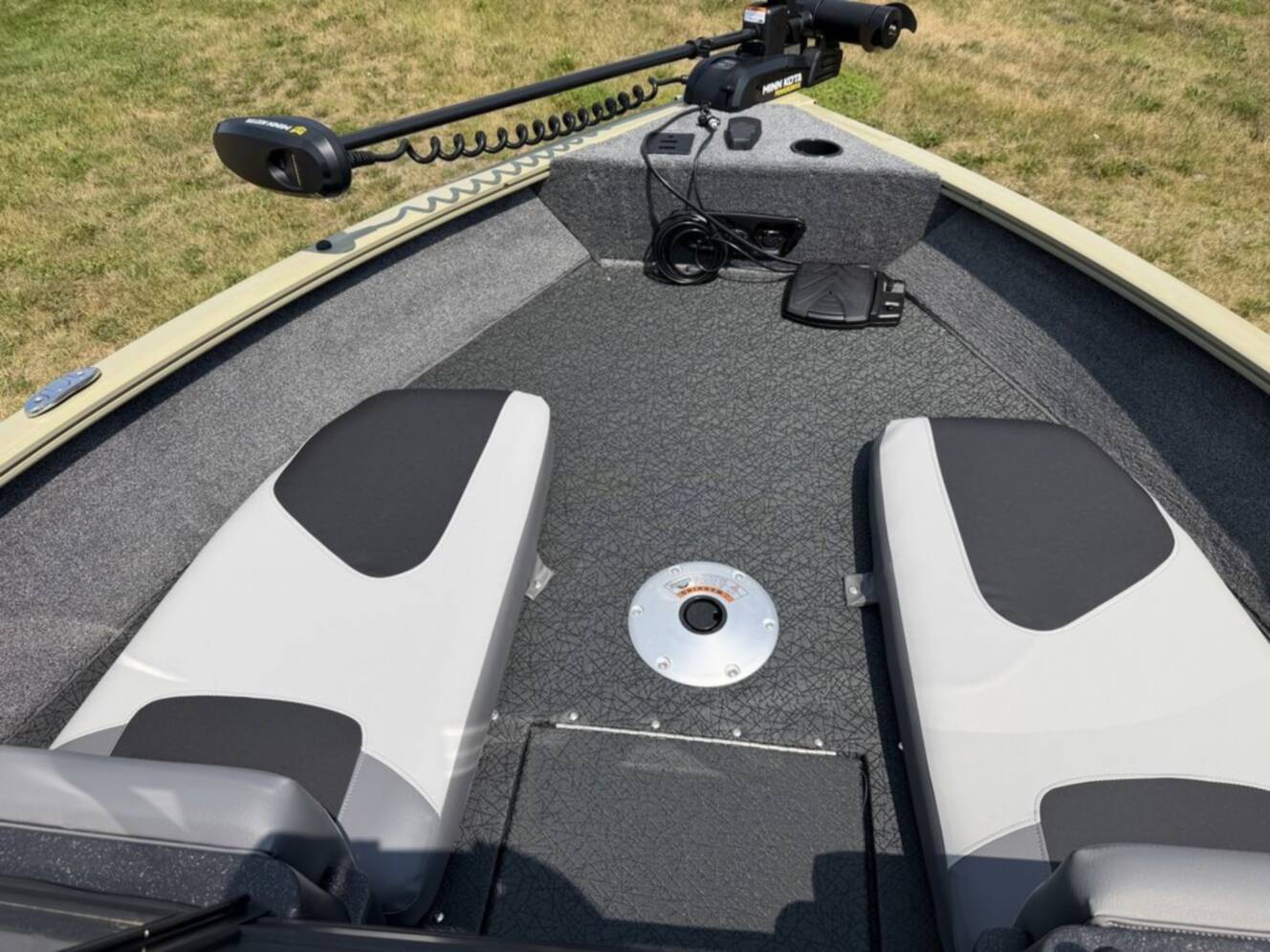 A photo of this 2027 Tracker® Boats PG V175 CB