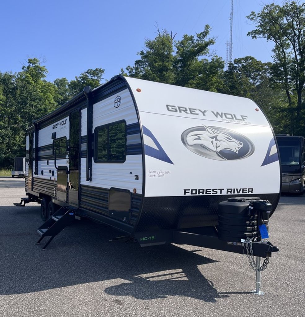 2027 Forest River Cherokee Grey Wolf 26DBH in erie PA