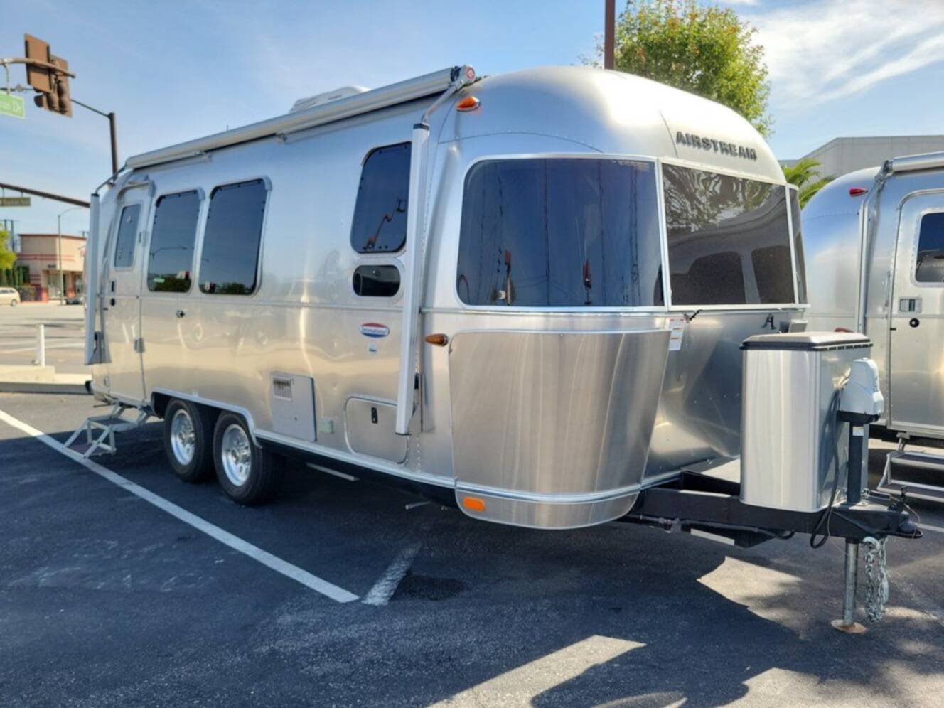 A photo of this 2018 Airstream International Serenity 23FB