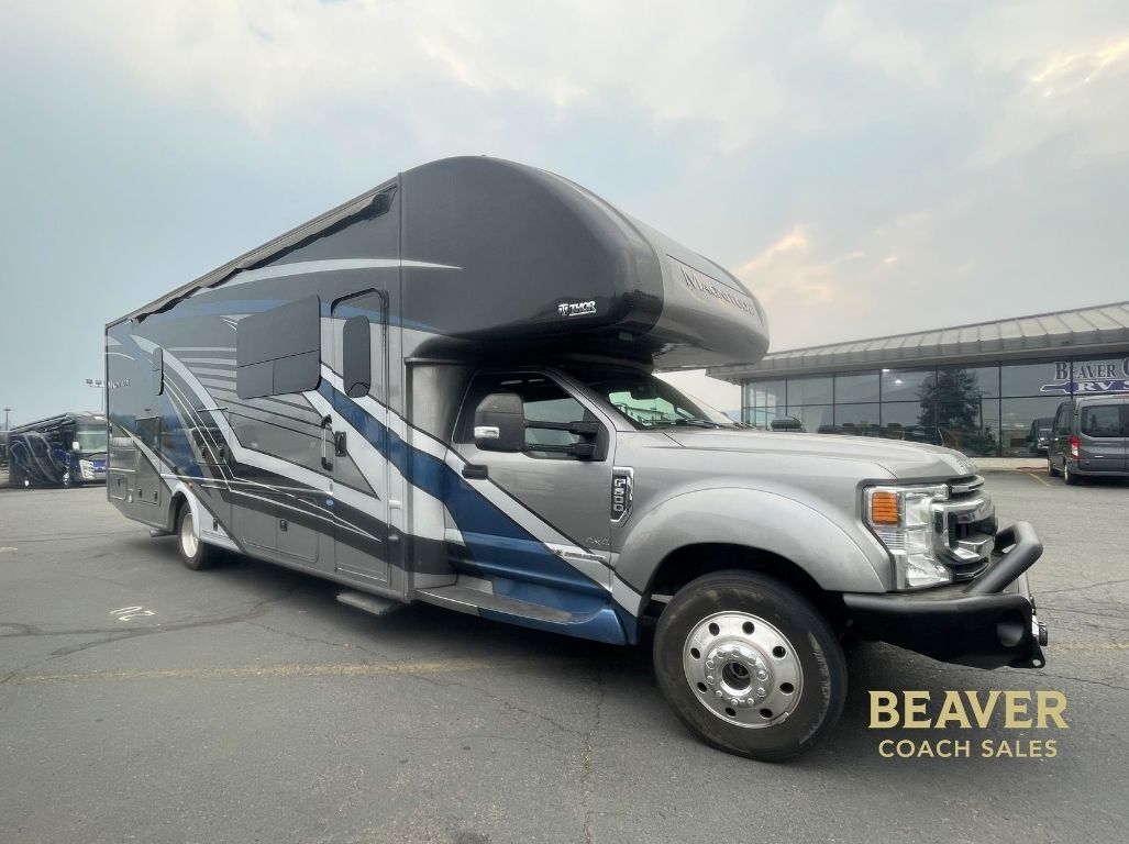 2023 Thor Motor Coach Magnitude SV34 in bend OR