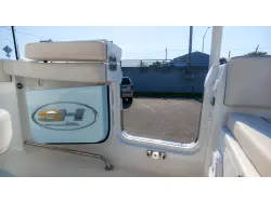2025 Sea Hunt Ultra 255SE