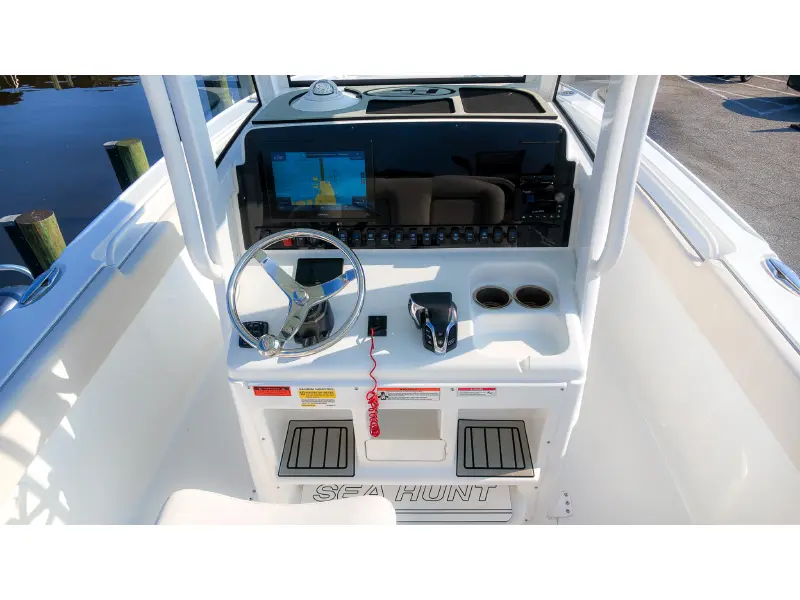 2025 Sea Hunt Ultra 255SE