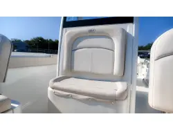 2025 Sea Hunt Ultra 255SE