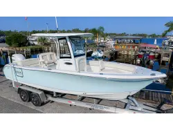 2025 Sea Hunt Ultra 255SE
