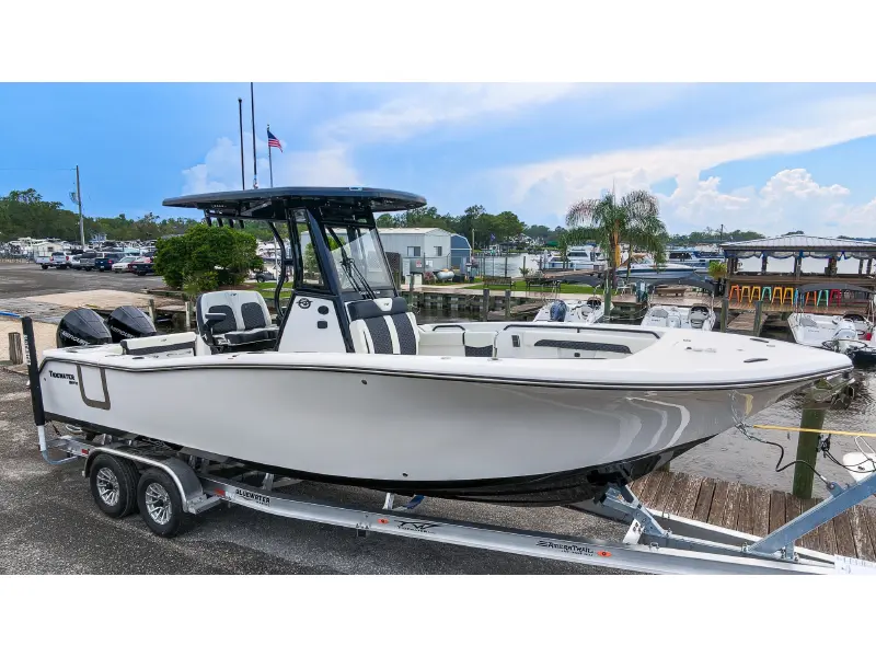 2027 Tidewater 272CC