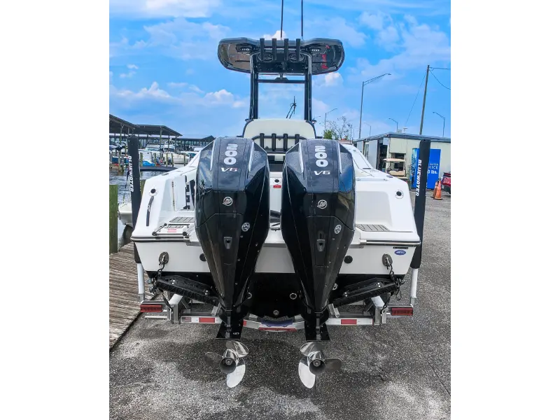 2027 Tidewater 272CC