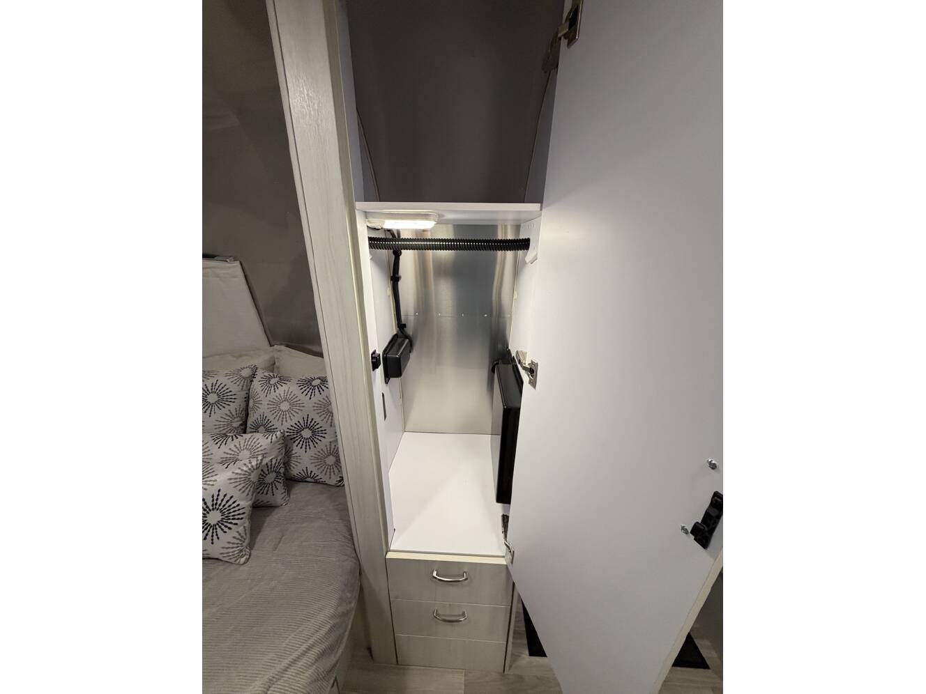 A photo of this 2025 Airstream BAMBI 20FB