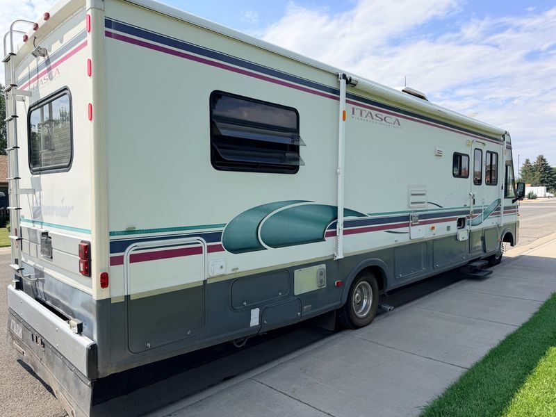 1996 Itasca Suncruiser 34RQ in cody WY