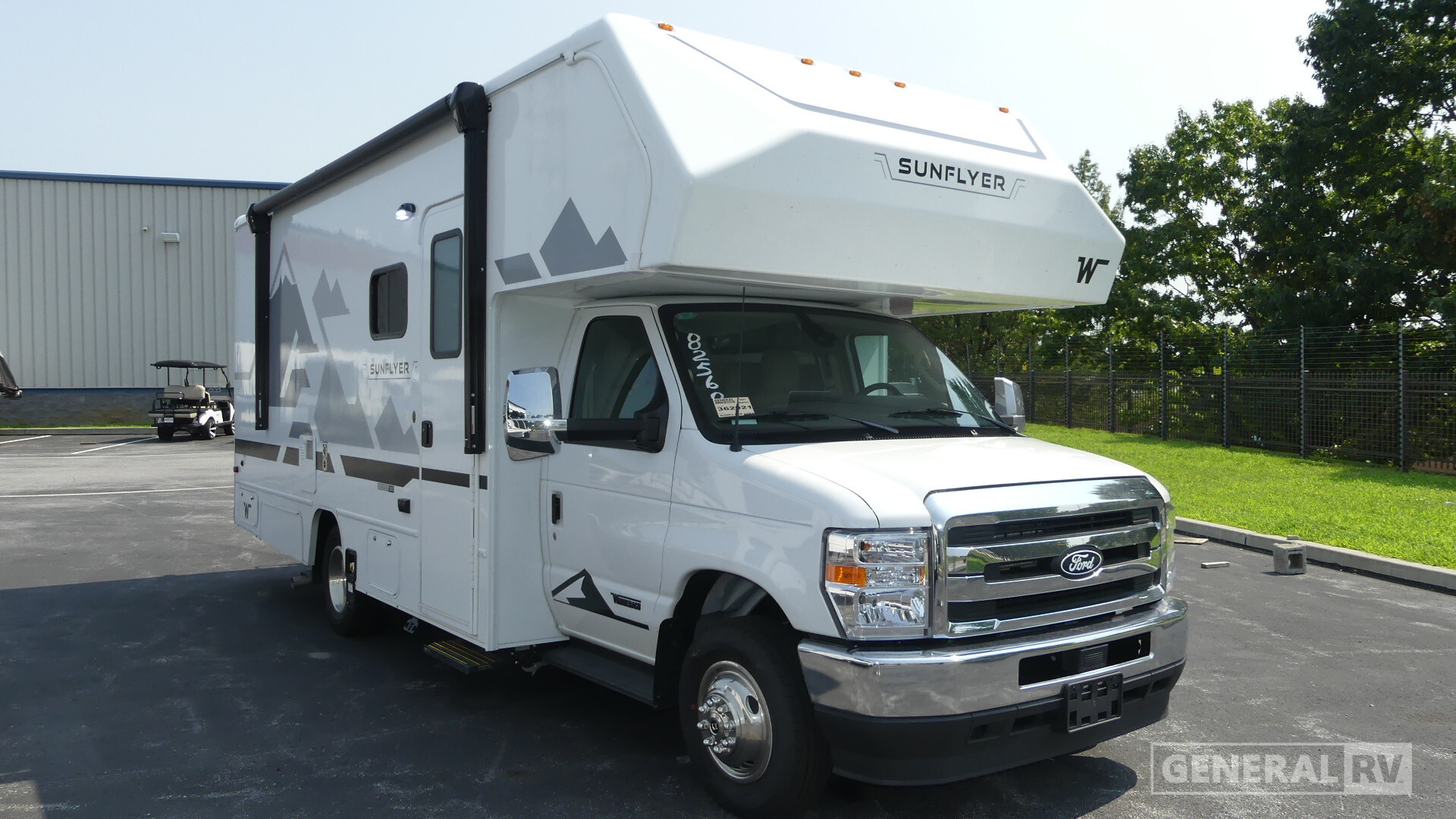 2027 Winnebago SUNFLYER 22RS in west chester PA